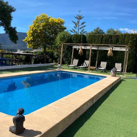 Lovely 2 Bed Apartment In Alcalali Bagian luar foto
