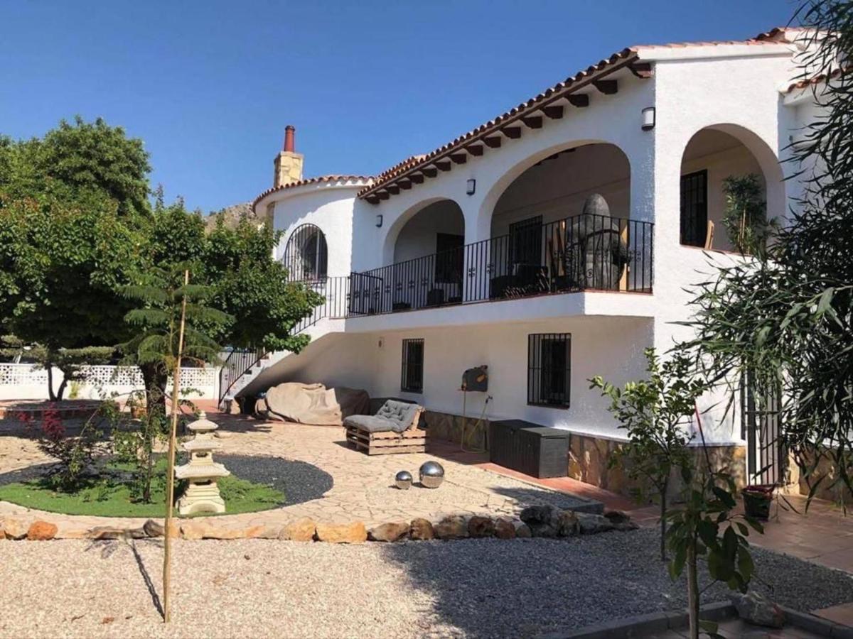 Lovely 2 Bed Apartment In Alcalali Bagian luar foto