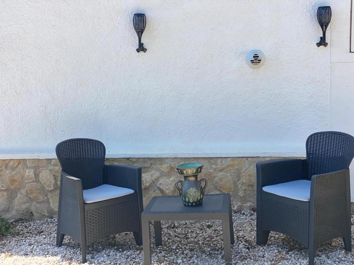 Lovely 2 Bed Apartment In Alcalali Bagian luar foto